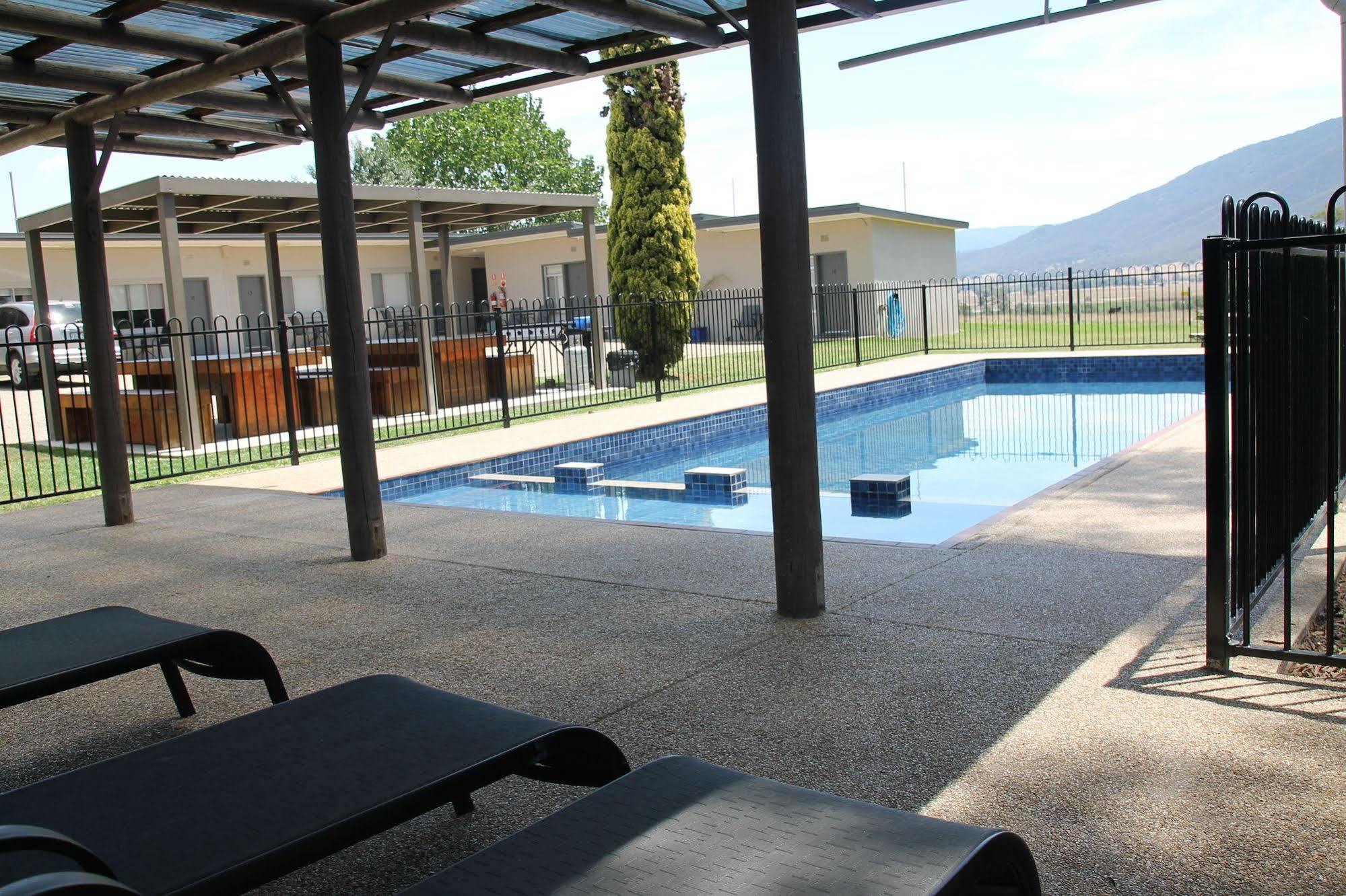 Corryong Mountain View Motel المظهر الخارجي الصورة